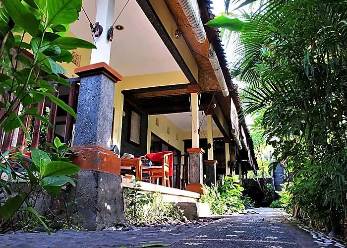 Dhitabila Dive *